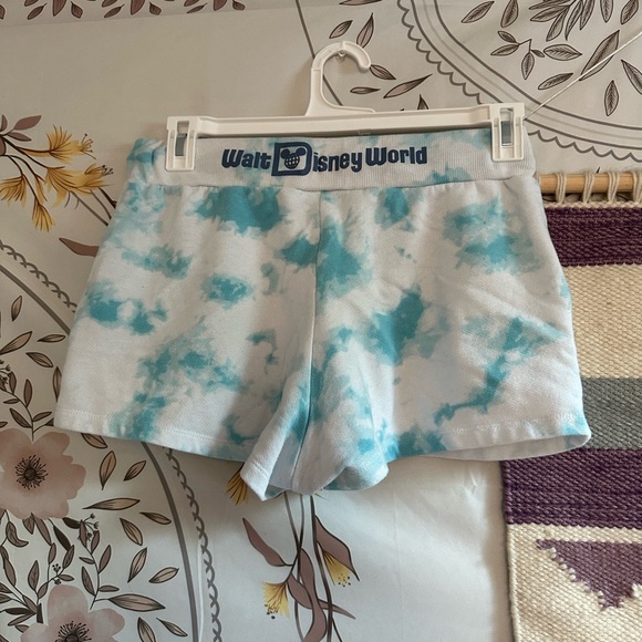 Disney world shorts! - Picture 2 of 3